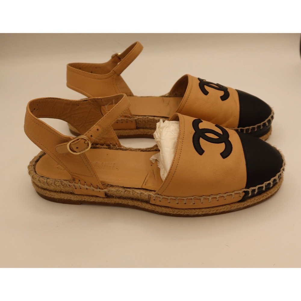 Chanel Classic Beige Black Leather Espadrille Ankle Strap Sandals Size 8 - Picture 2 of 8